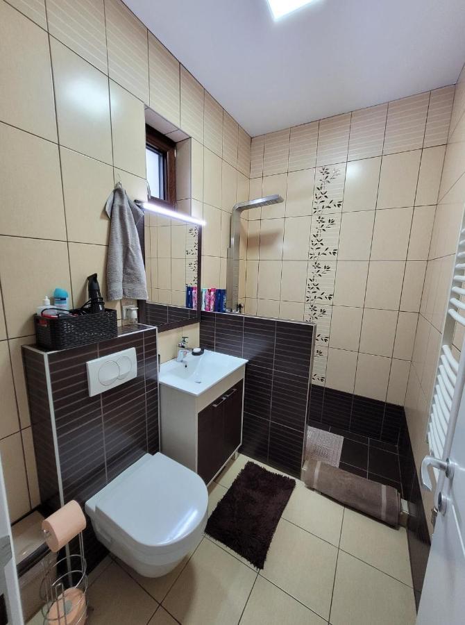 Apartment Iris Belgrad Exteriör bild
