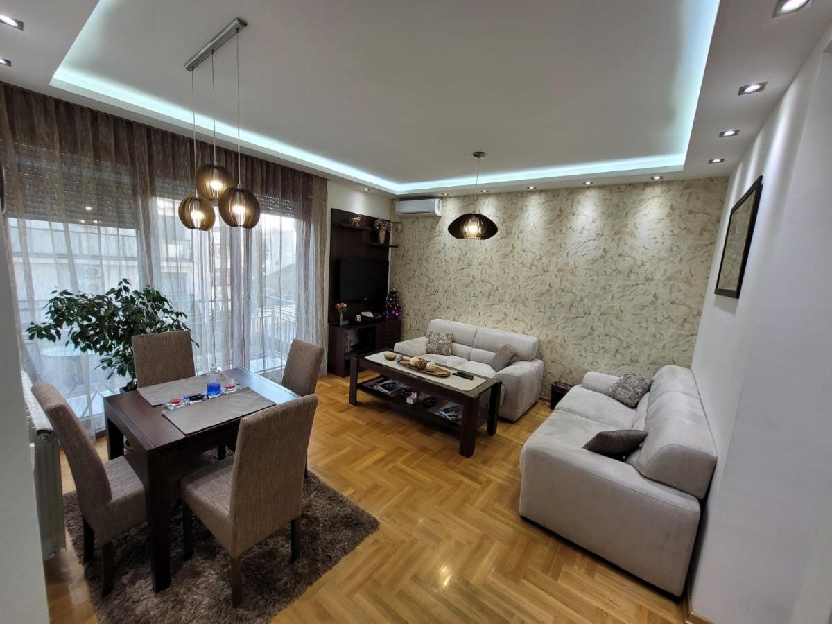 Apartment Iris Belgrad Exteriör bild