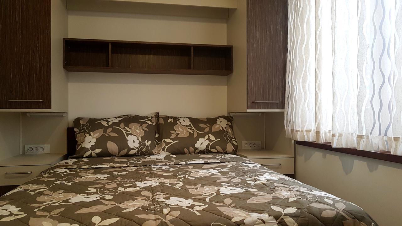Apartment Iris Belgrad Exteriör bild